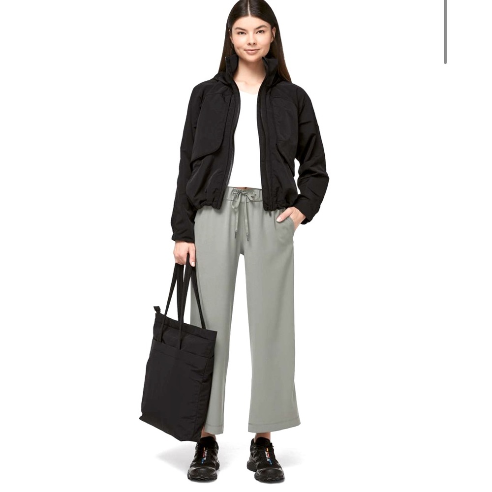 Lululemon- On the fly wide leg pant 2